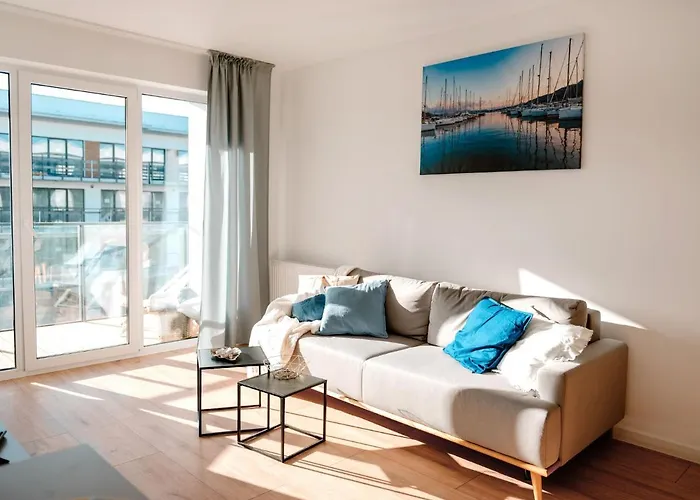 In By The River & * Dziwnów